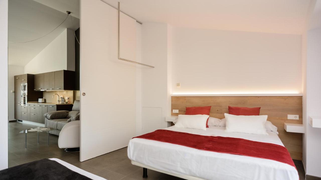 Apartamento Atico Enfrente Del Museo Dali Appartement Figueres  Buitenkant foto